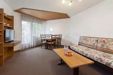 هتل آپارتمان Resort Al Centro