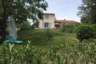 Bed and Breakfast Villa Isadra