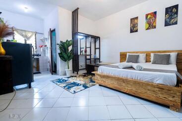 Апарт-отель Cool Breeze Studio