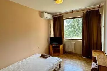 Hotel хотелски комплекс ямболен