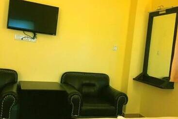 هتل Suite Inn Lodge