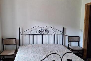 ユースホステル Rural Homestead Vujosevic