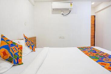 Fabhotel Royal Palace Inn   Lal Mahal