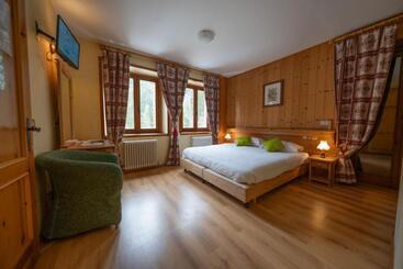 ホテル Griglieria Pizzeria Gnomo Goloso