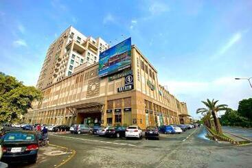 Hotel Premium Residences At Al Fateh Gold Crest Mall Apartments, With Grand Al Fateh Store Lahore