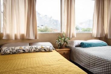 Hostel Casa Figueroa