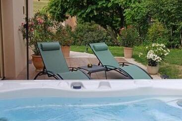 호텔 Bélénos Suites & Spa