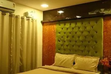 Mani Hotel And Restaurant