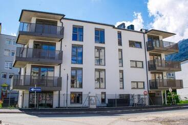 Aparthotel Myquartier City Chalets