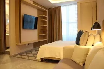 هتل آپارتمان Nayfer Suites