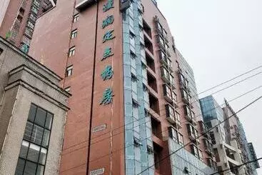Hanting Hotel Huanggang Wuxue Passenger Terminal