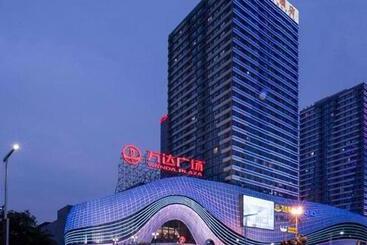 Vienna Hotel Guangdong Jiangmen Wanda Plaza Huiyuecheng
