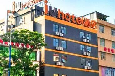 Iu Hotels Guangzhou Panyu Dashi Chimelong Safari Park