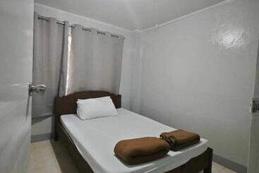 פנסיון 2600 Trancoville Transient House