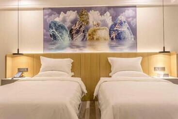 Starway Hotel Zhongshan Caihong Avenue Oasis Park