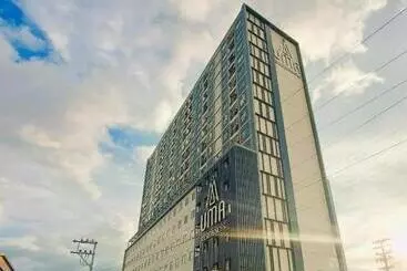 Uma Hotel And Residences