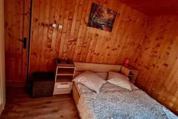 Pensiunea Rossvillas!!