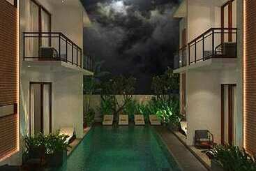 酒店 Solitaire Kamreuk Resort