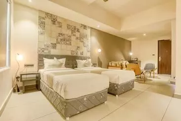 Hotel As Airport Inn
