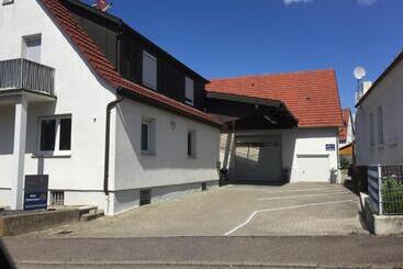 Pensão Alte Zimmerei Neckarwestheim