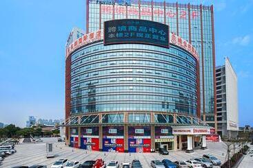 Vienna International Hotel Foshan Qiandeng Lake