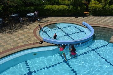 هتل Le Savanna Country Lodge And