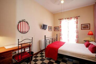 Pension Málaga Lodge Guesthouse