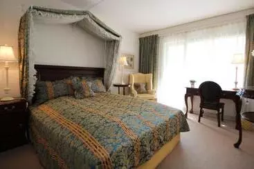 Hotel Sauntehus Castle