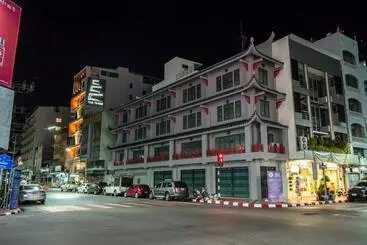 Otel The Three Hat Yai