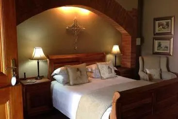 Cabane Berit Country Home & Chapel