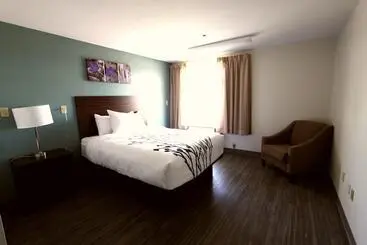 Hotel Sleep Inn & Suites