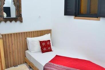 Pensão Dar Rif Kebdani