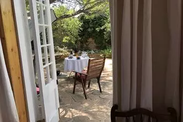 Bed and Breakfast Bethesda Tower Accommodation