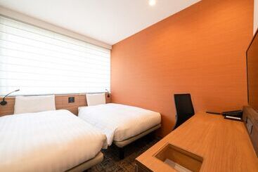 בית מלון כפרי Comfort Inn Fukuoka Tenjin