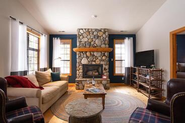 ホテル Black Bear Lodge