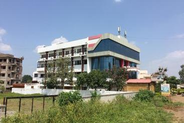 Отель Sarang Lodging And Boarding