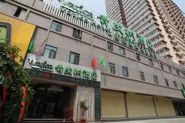 Hotel Vatica Zaozhuang Tengzhou Railway Station