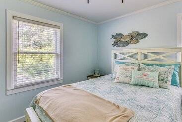 بيت ريفى Ocean Isle Beach Home W/ Grill: 1 Mi To Beach!