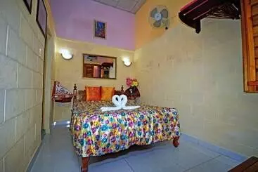 Majatalo Cadena Hostal Roberto Carlos