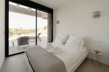 Pure Sea  Apartments