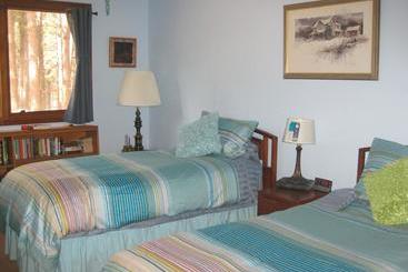 Fox Run Bed & Breakfast