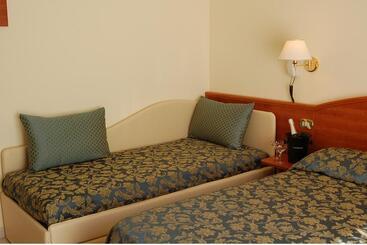 Hotel Donatella Pinarella