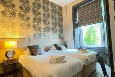 בית מלון כפרי Traquair Arms