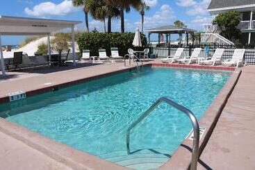 モーテル Miramar Beach Resort