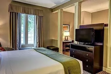 Resort The Inn At River Landing