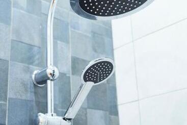 Общежитие Lost & Found Zanzibar