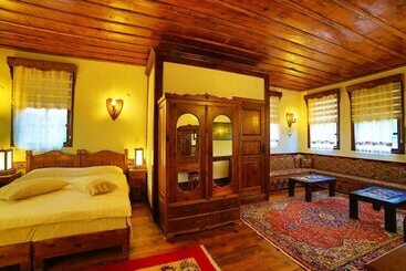 Bed and Breakfast Akif Bey Konagi