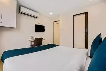 Hotel O Nirsukh Palace