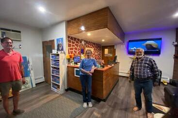 מוטל Ranchland Inn