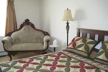 Motel Spring Motor Inn